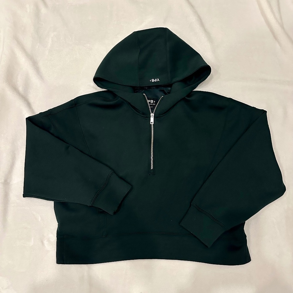 ABERCROMBIE & FITCH YPB CROPPED HOODED SWEATSHIRT LADIES SIZE LARGE